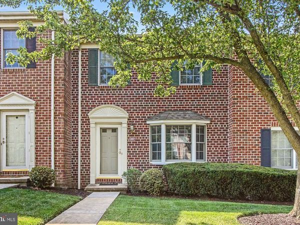 1207 CHAMBERS RIDGE, YORK, PA 17402