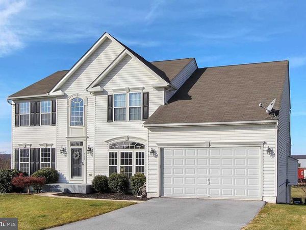6390 LAUREN LANE, SPRING GROVE, PA 17362