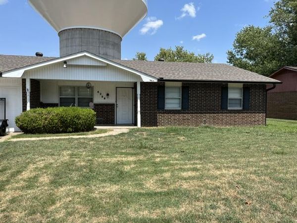 4208 Chapman Avenue , Springdale, AR 72762