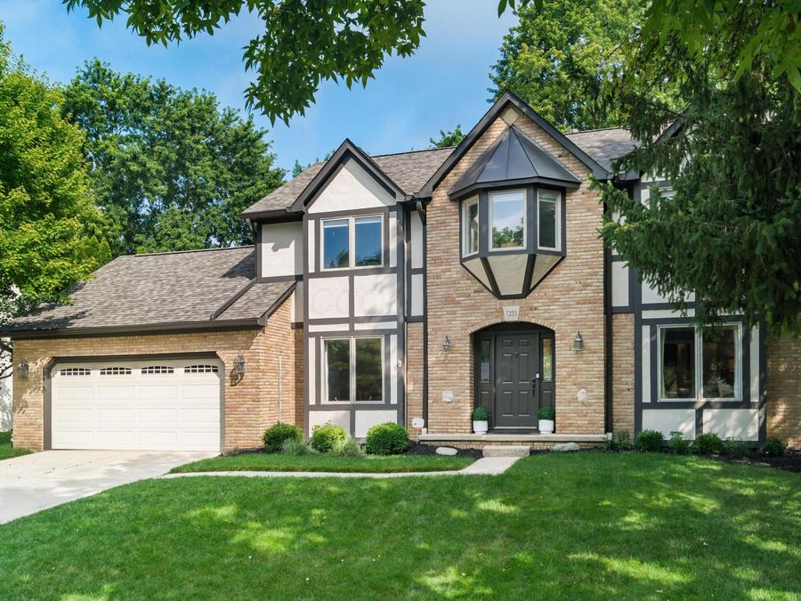 7253 Fitzwilliam Drive , Dublin, OH 43017 Photo 1