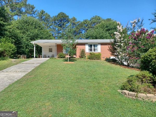 3576 Lakeshore Drive, Smyrna, GA 30082