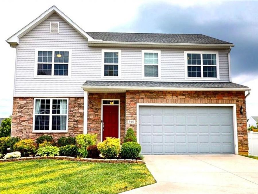 940 Longitude Lane , Amherst, OH 44001 Photo 1