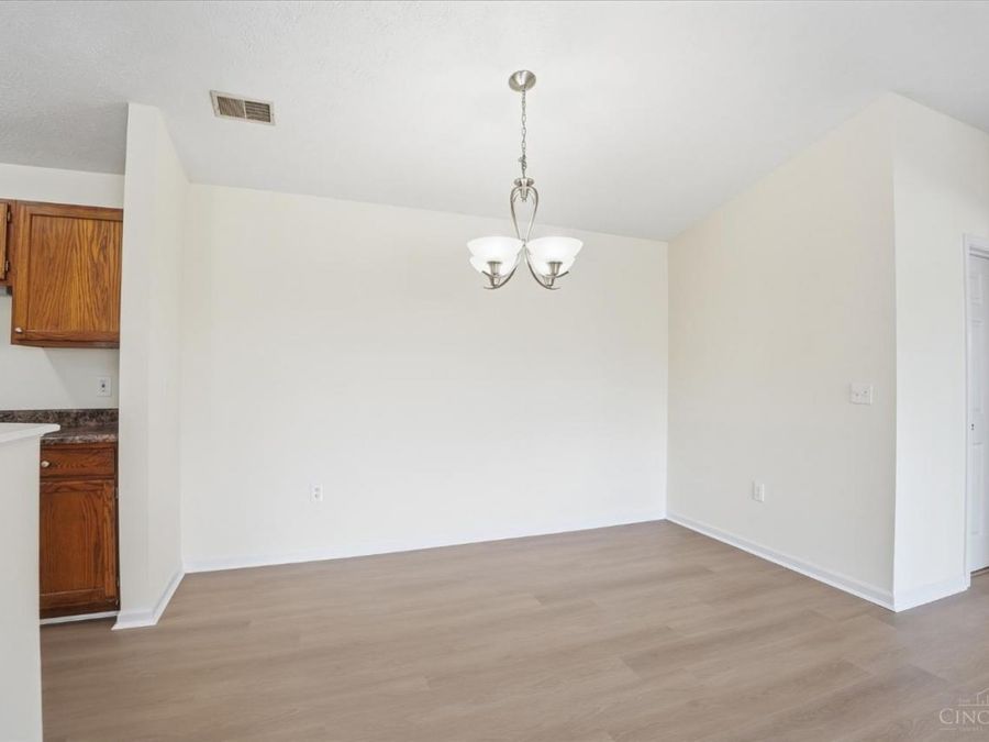 7372 Ridgepoint Drive, Unit 10, Anderson Township, OH 45230 Photo 12