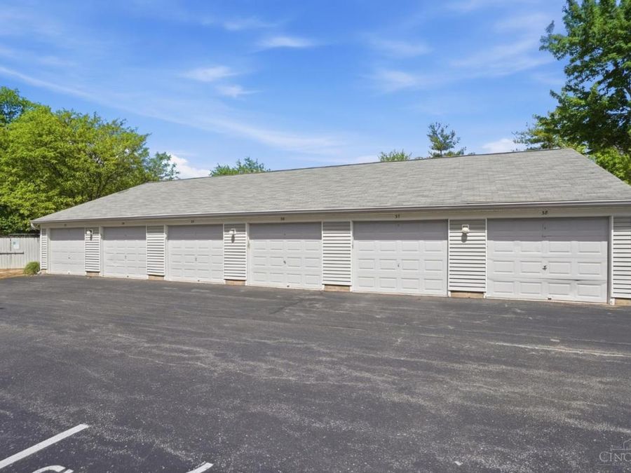7372 Ridgepoint Drive, Unit 10, Anderson Township, OH 45230 Photo 40