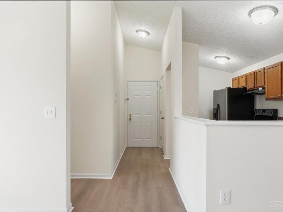 7372 Ridgepoint Drive, Unit 10, Anderson Township, OH 45230 Photo 7