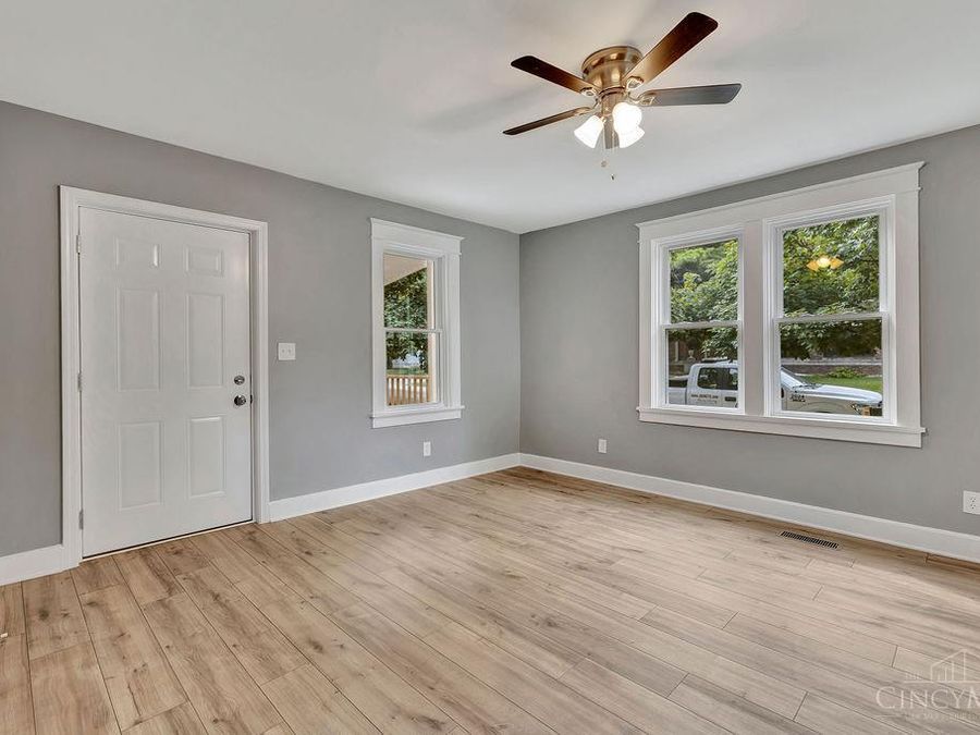 230 Carthage Avenue, Lockland, OH 45215 Photo 3