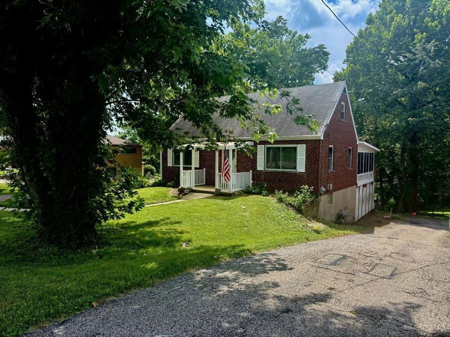 3177 Ebenezer Road, Green Township, OH 45248 Photo 2