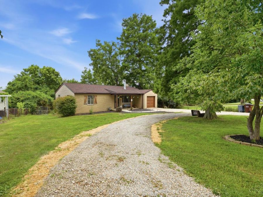 6027 Springdale Road, Colerain Township, OH 45247 Photo 3