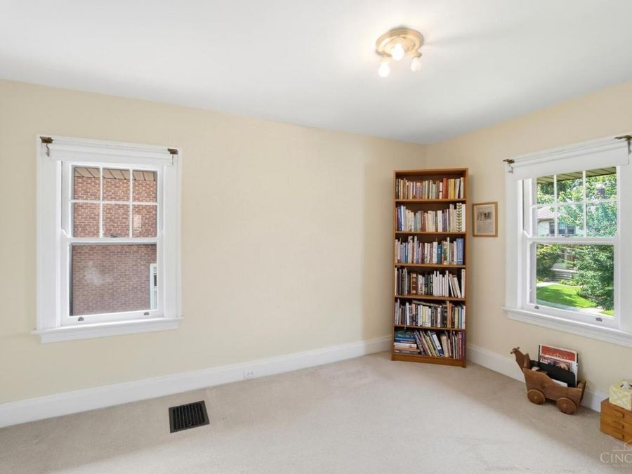 6124 Fairway Drive, Cincinnati, OH 45212 Photo 31