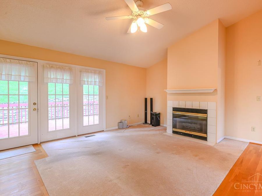 560 Leo Drive, Hamilton, OH 45013 Photo 4