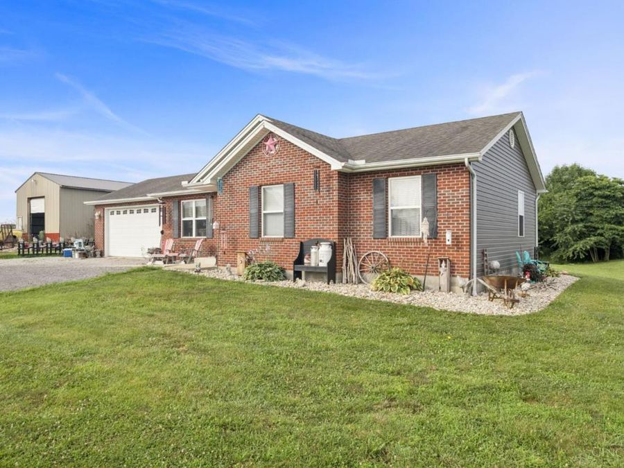 682 St Rt 756, Lewis Township, OH 45120 Photo 3