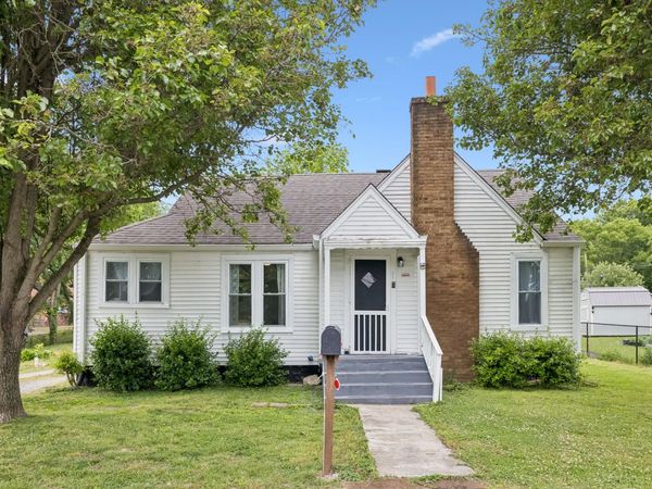 130 Cornwell Ave, Watertown, TN 37184