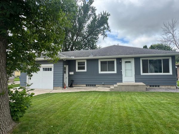 525 South Street , Owatonna, MN 55060