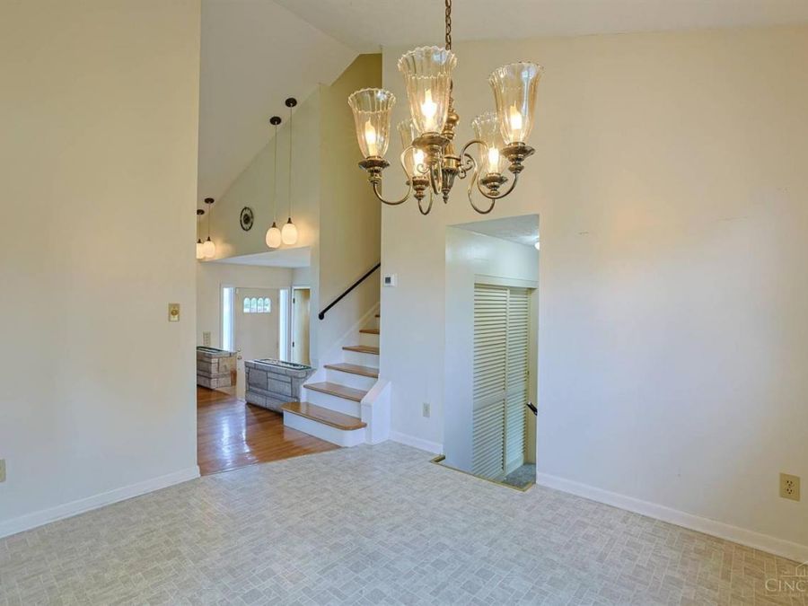 8285 Taffy Drive, West Chester, OH 45069 Photo 11
