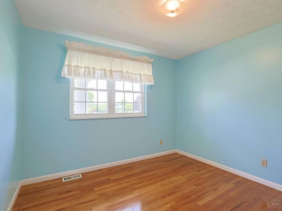 8285 Taffy Drive, West Chester, OH 45069 Photo 20