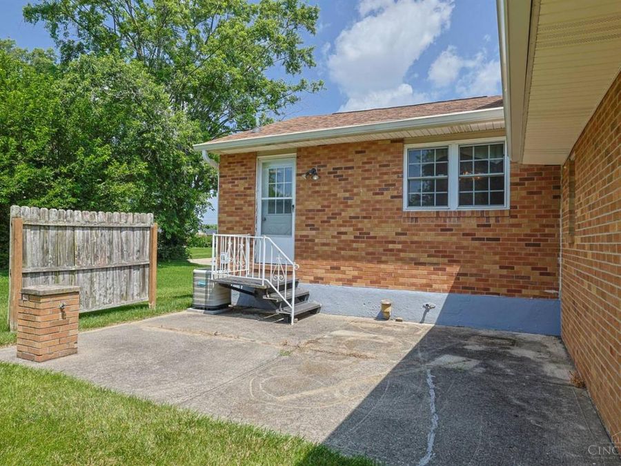 8285 Taffy Drive, West Chester, OH 45069 Photo 38