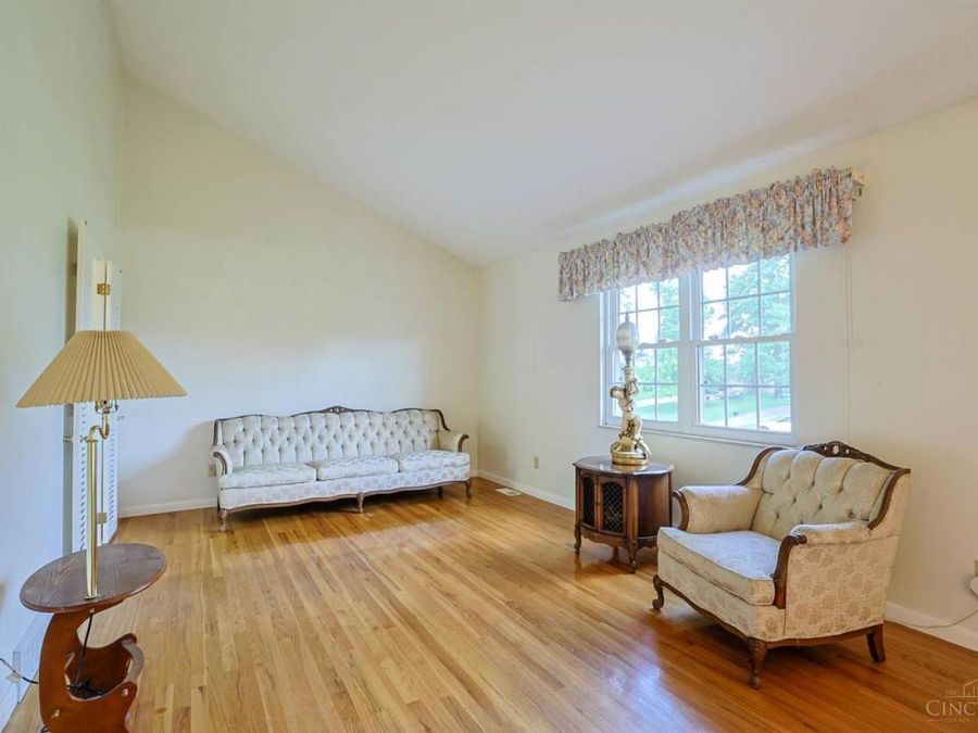 8285 Taffy Drive, West Chester, OH 45069 Photo 6