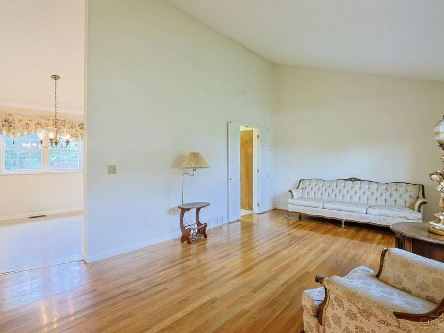 8285 Taffy Drive, West Chester, OH 45069 Photo 8