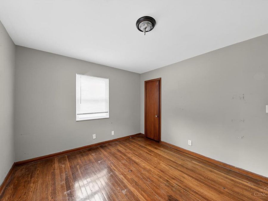218 Ridgeway Road, Cincinnati, OH 45216 Photo 12