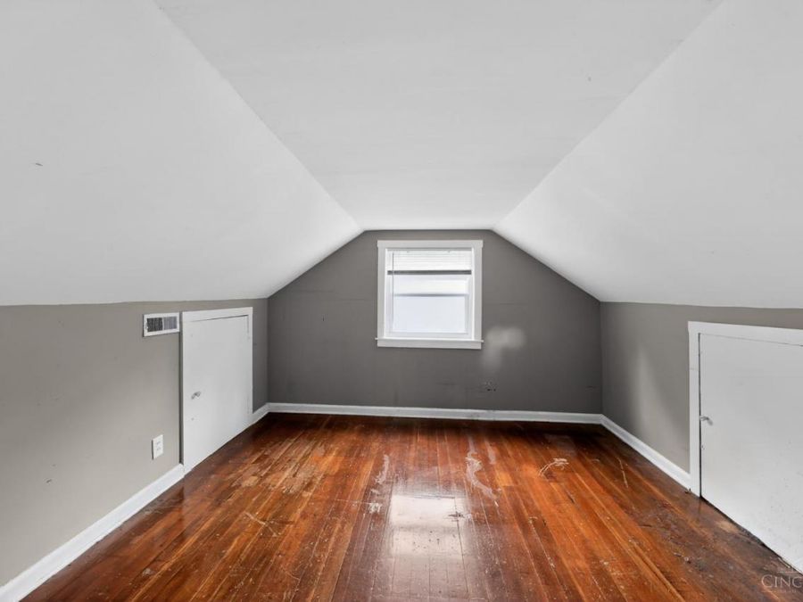 218 Ridgeway Road, Cincinnati, OH 45216 Photo 22