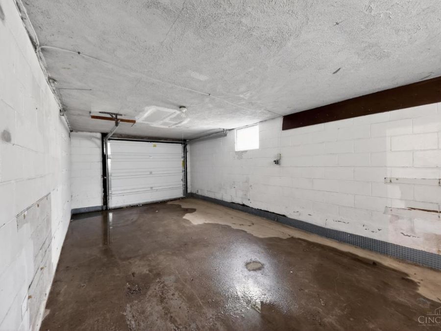 218 Ridgeway Road, Cincinnati, OH 45216 Photo 6