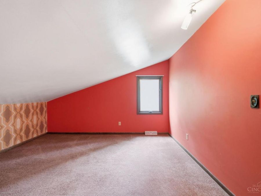 2056 Persimmon Court, Springfield Township, OH 45231 Photo 49
