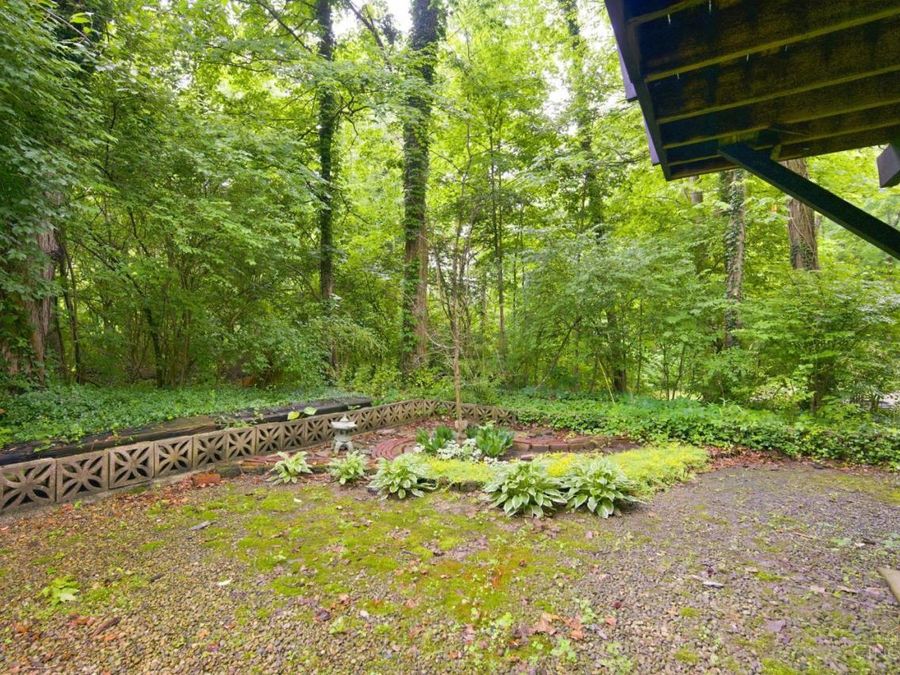 2056 Persimmon Court, Springfield Township, OH 45231 Photo 55