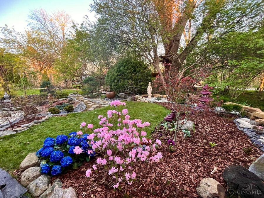 2056 Persimmon Court, Springfield Township, OH 45231 Photo 66