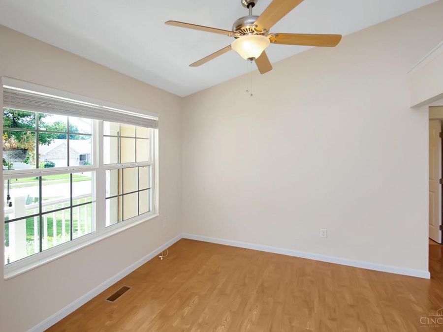 219 Shanda Drive, Monroe, OH 45050 Photo 12