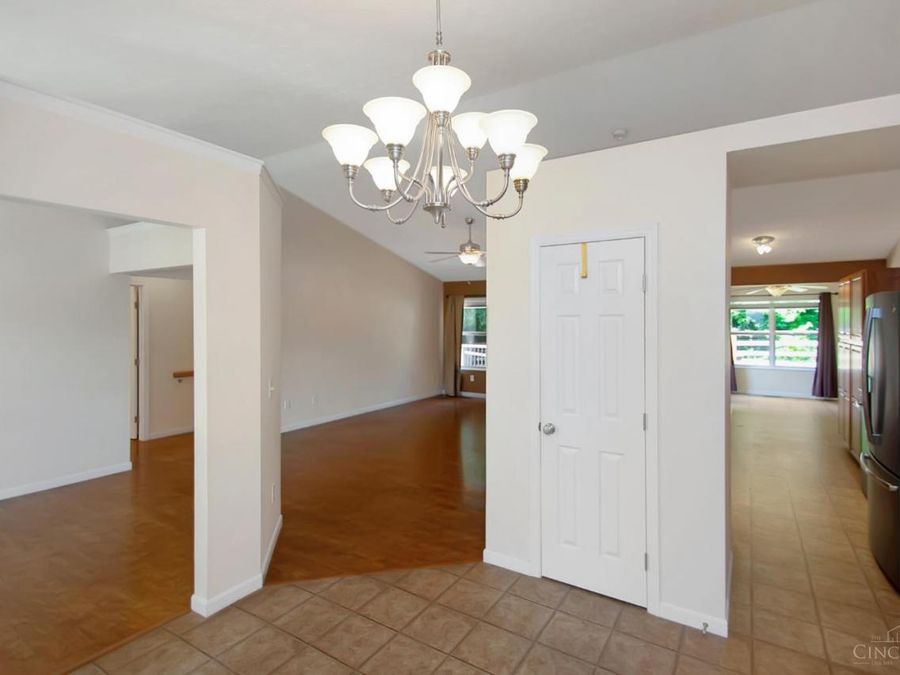 219 Shanda Drive, Monroe, OH 45050 Photo 2