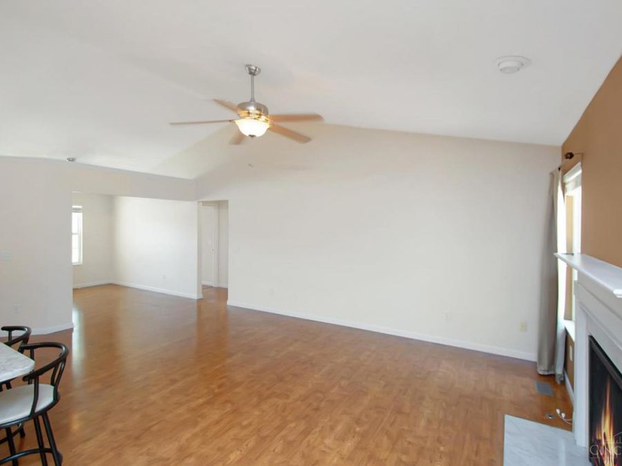 219 Shanda Drive, Monroe, OH 45050 Photo 9
