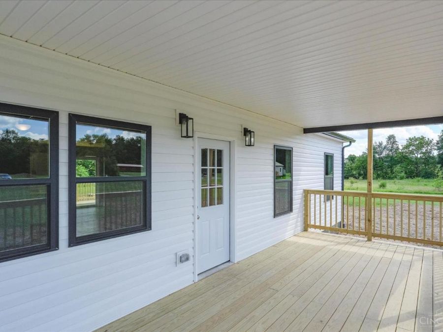 371 Silver Lane, Winchester, OH 45697 Photo 6