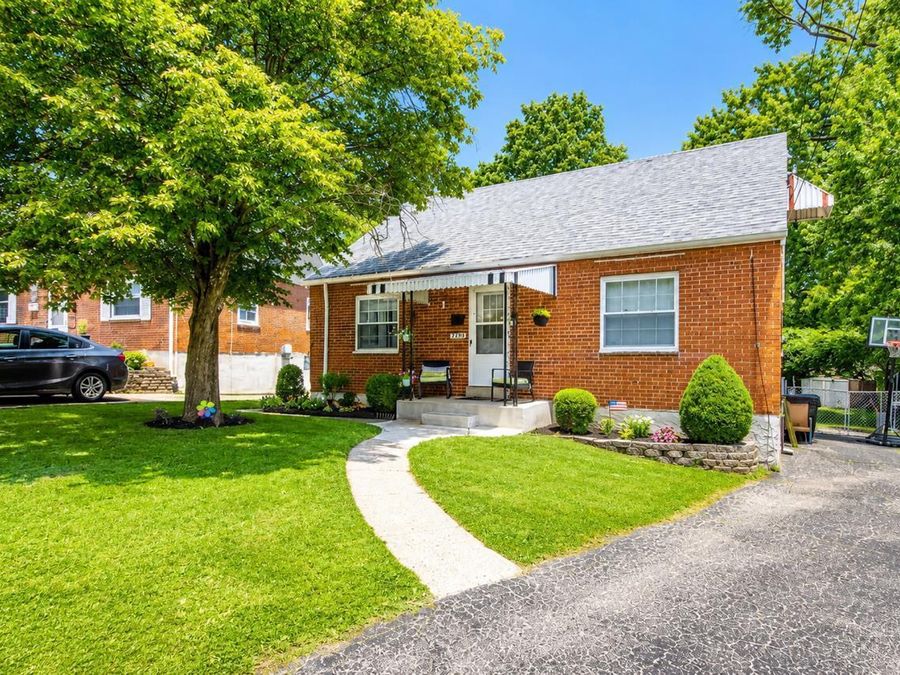 2862 Allview Circle, Cincinnati, OH 45238 Photo 1