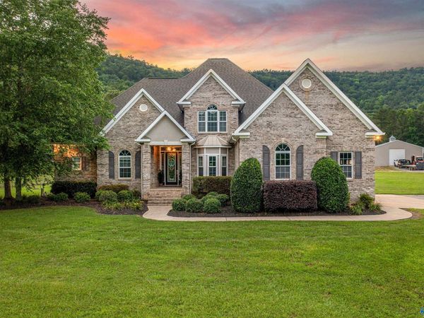 7805 Owls Hollow Road, Gadsden, AL 35901
