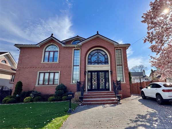 4320 Glenwood Street , Little Neck, NY 11363
