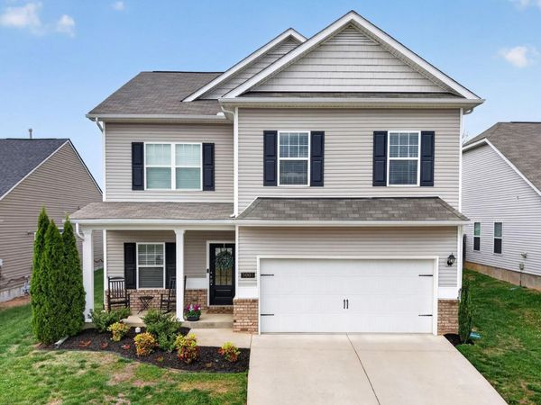 3003 Persimmon St , Columbia, TN 38401