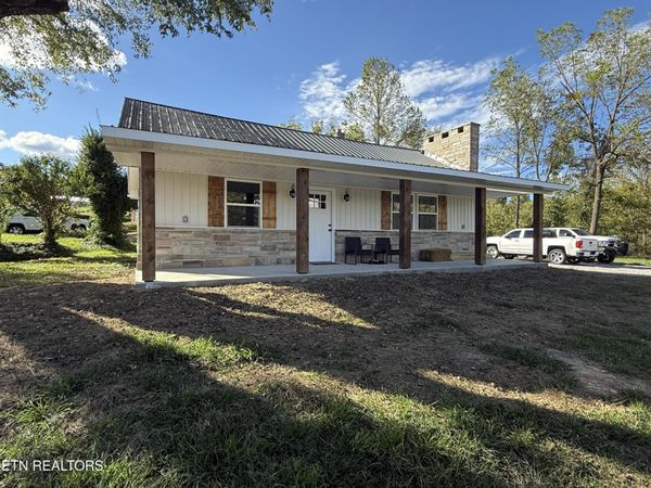 8415 Morgan County Hwy , Sunbright, TN 37872