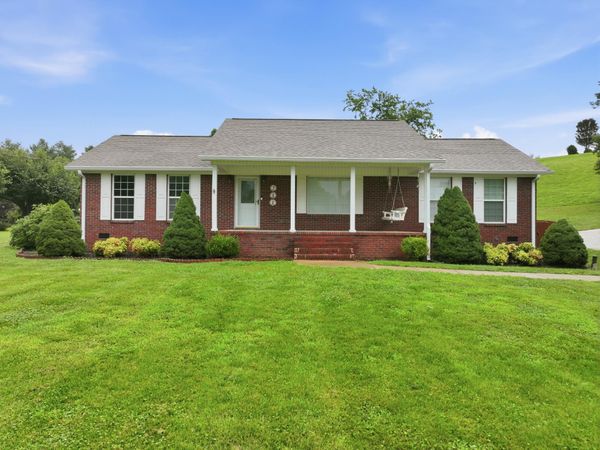 700 Sleepy Hollow Rd , Pulaski, TN 38478