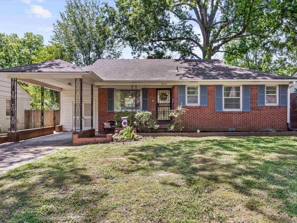 4951 FLAMINGO RD, Memphis, TN 38117