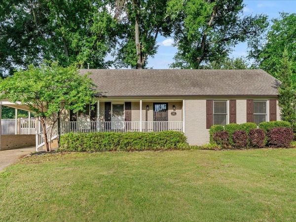 313 FERNWAY CV, Memphis, TN 38117