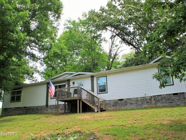 439 Zachary Rd , Blaine, TN 37709