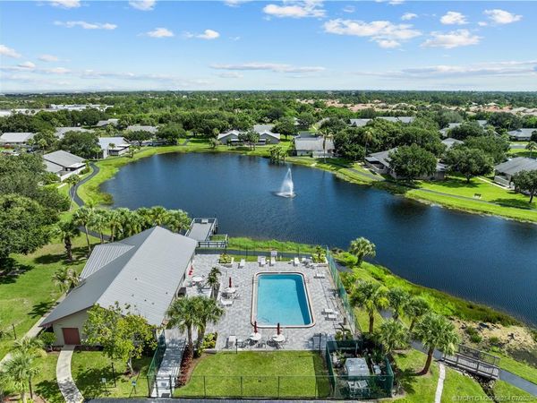 4056 NW Cinnamon Tree Circle , Jensen Beach, FL 34957