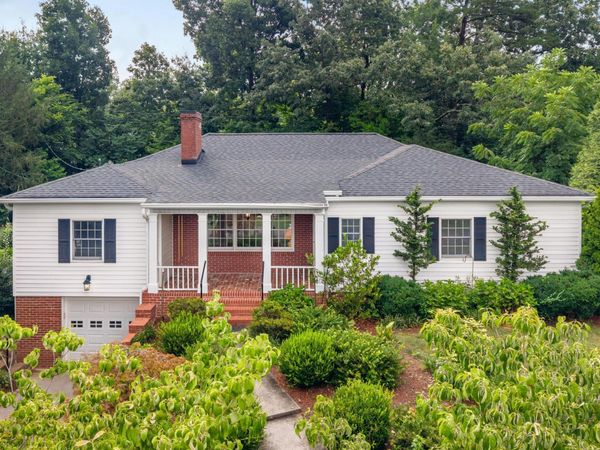 2502 Pine Drive, Cleveland 37312