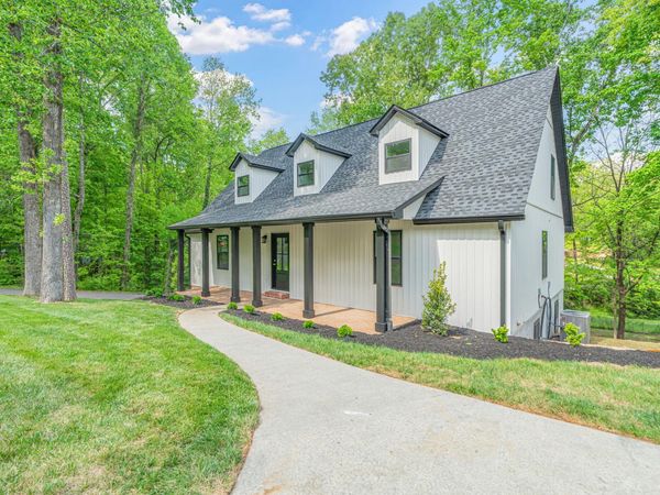 1512 Brentwood Drive , Athens, TN 37303