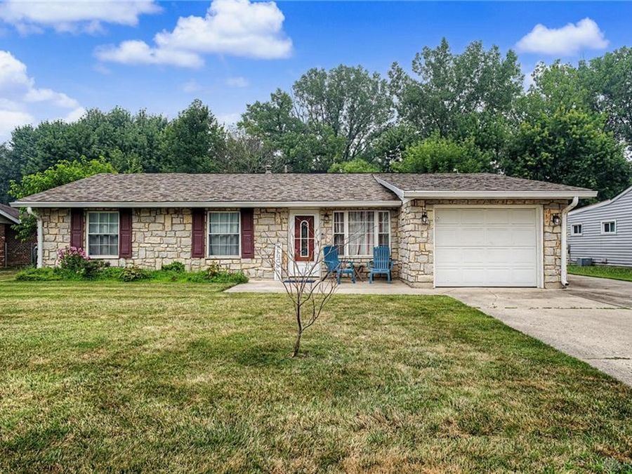 5243 Wakefield Drive, Fairborn, OH 45324 Photo 1
