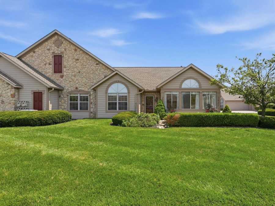 3629 Stoneway Point , Powell, OH 43065 Photo 1