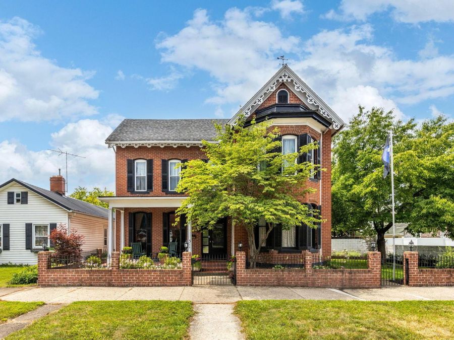 311 E Main Street , Circleville, OH 43113 Photo 1
