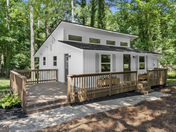 4483 Collins Circle, Acworth, GA 30101