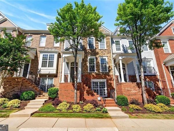 2159 Weldonberry Drive NE, Unit 124, Atlanta, GA 30319