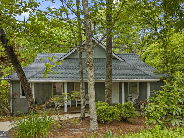 359 Bahn Erlenbruck, Helen, GA 30545